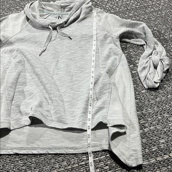 Calvin Klein | Grey Cowl Neck 3/4 Sleeve Sweater - Picture 11 of 16